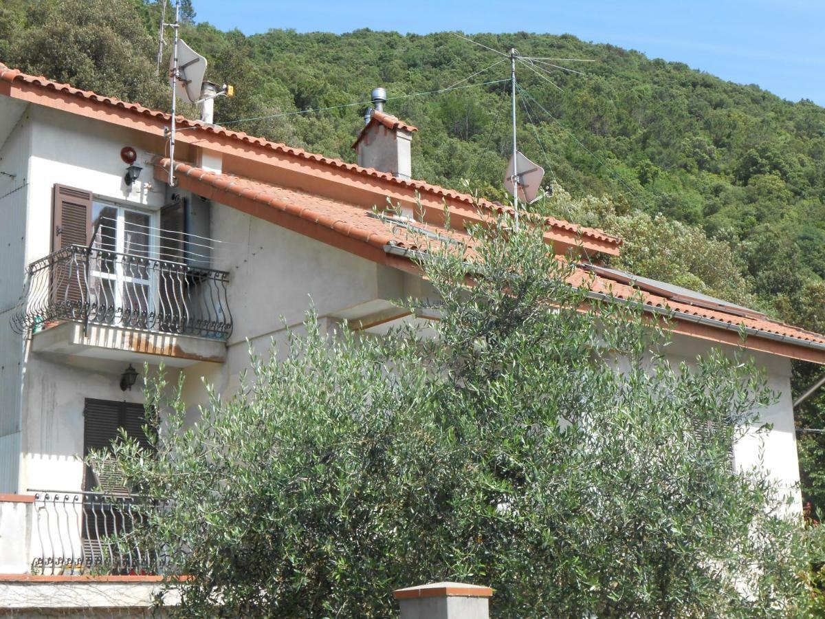 La Mansardina Vezzi Portio Exterior foto